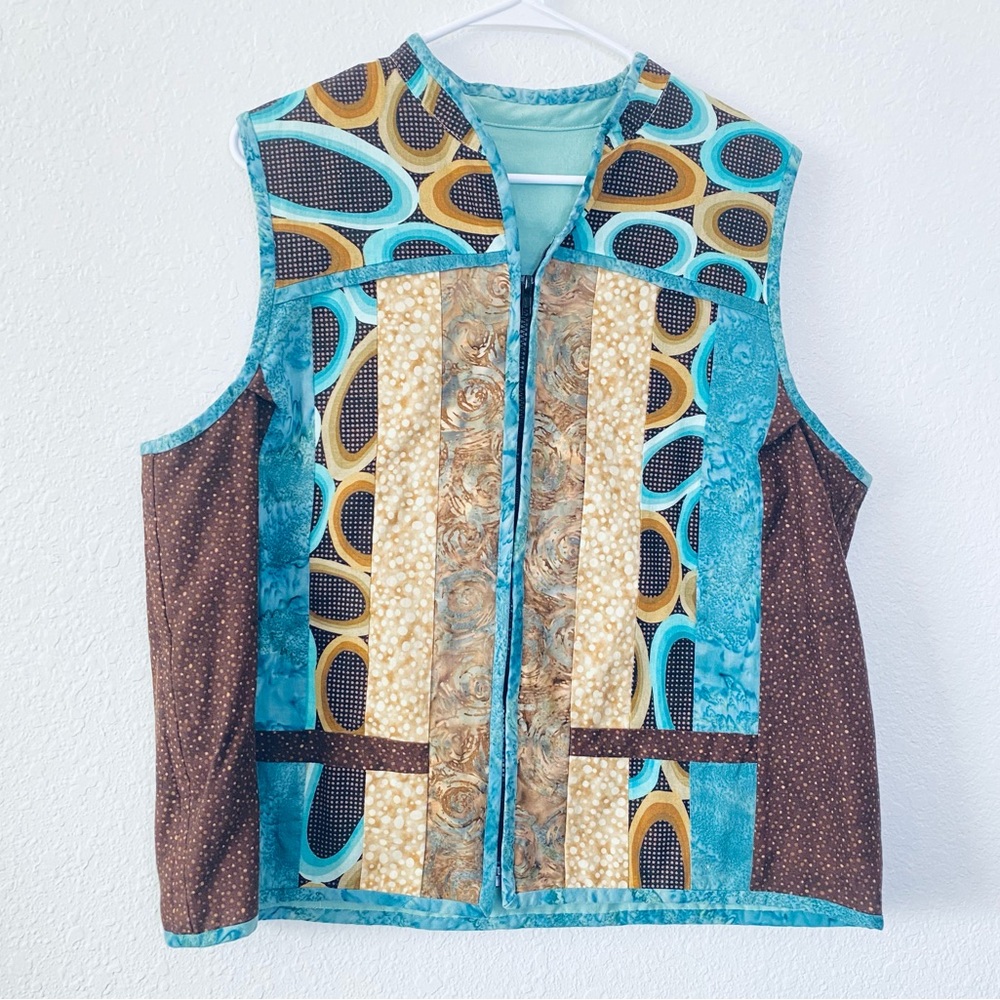 🍓 Handmade Quilted Patchwork Pockets Zip Front Boho Art To Wear Vest Large